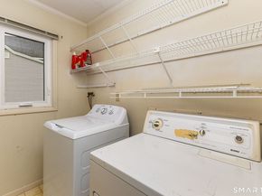 305 Aspetuck Trail 305, Shelton CT 06484