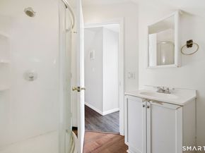 5 Sanford Place, Stratford CT 06615