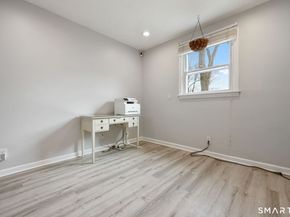 5 Sanford Place, Stratford CT 06615