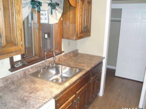 136 Deer Hill Avenue B12, Danbury CT 06810