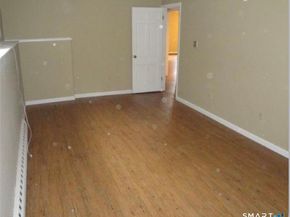 136 Deer Hill Avenue B12, Danbury CT 06810