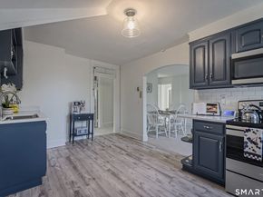 398 Wilton Road W, Ridgefield CT 06877