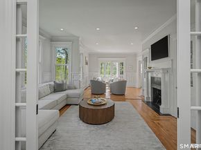 398 Wilton Road W, Ridgefield CT 06877