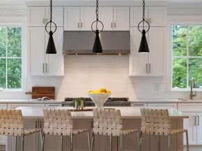 25 Hillcrest Road, New Canaan CT 06840