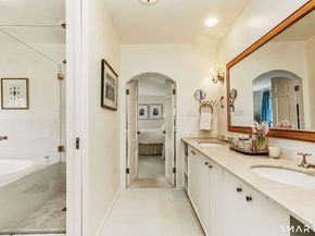54 Saint George Lane, New Canaan CT 06840