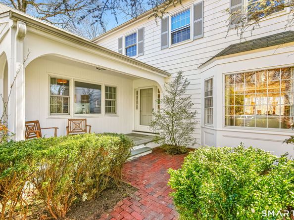 54 Saint George Lane, New Canaan CT 06840