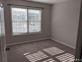 793 Federal Road 14, Brookfield CT 06804