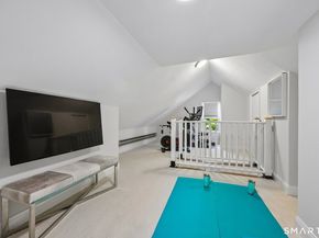 7 Ennis Lane, Fairfield CT 06824