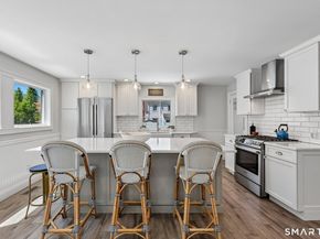 7 Ennis Lane, Fairfield CT 06824