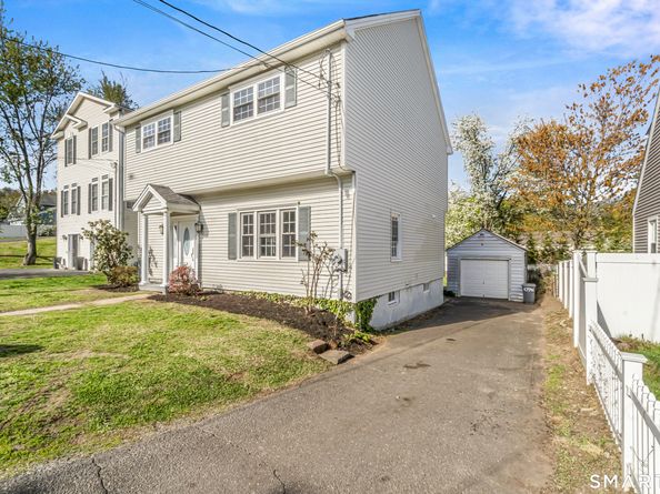 1770 Stratfield Road, Fairfield CT 06825
