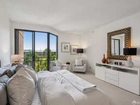 101 Lombard Street 214E, San Francisco CA 94111