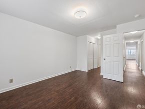 1913 Oakdale Avenue, San Francisco CA 94124