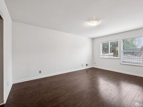 1913 Oakdale Avenue, San Francisco CA 94124