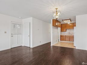 1913 Oakdale Avenue, San Francisco CA 94124