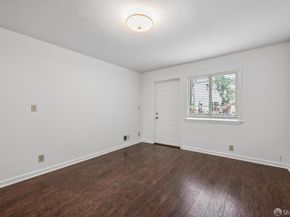 1913 Oakdale Avenue, San Francisco CA 94124