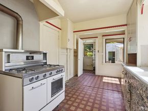 29 Cassandra Court, San Francisco CA 94112