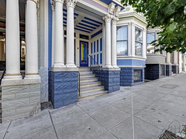 642 Clayton Street, San Francisco CA 94117