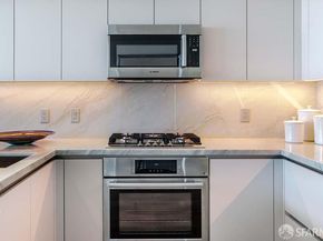 338 Spear Street 18E, San Francisco CA 94105