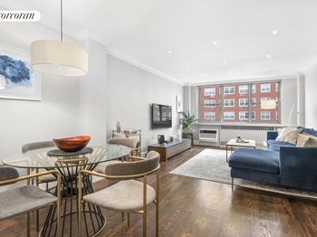 32 Gramercy Park S