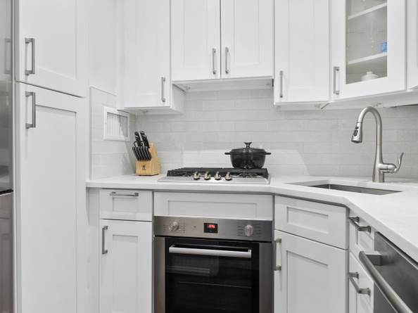 32 Gramercy Park S 6B, New York NY 10003