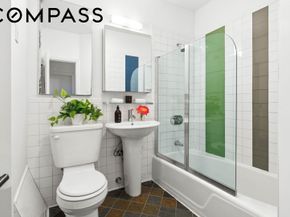 317 East 6th Street 3, New York NY 10003