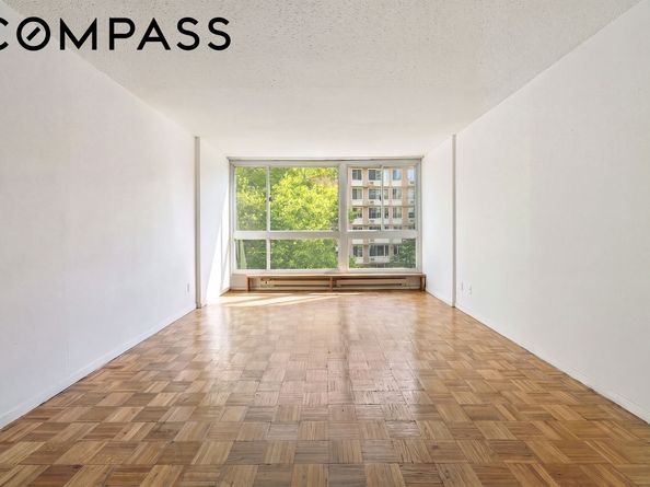 595 Main Street 503, New York NY 10044