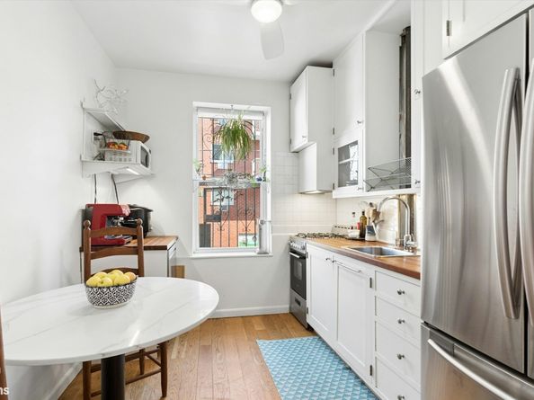 759 42nd Street 10, Brooklyn NY 11232