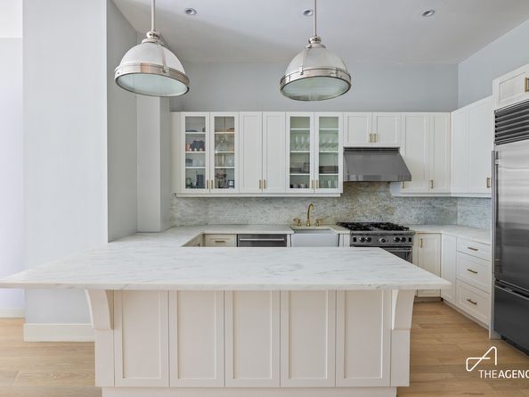 42 Main Street 2B, Brooklyn NY 11201