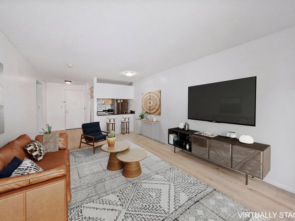 200 Rector Place 10K, New York NY 10280