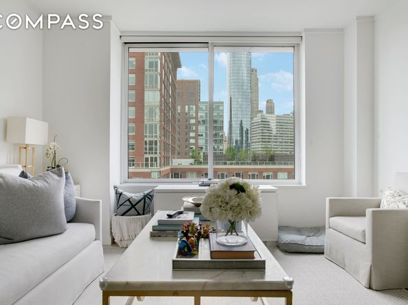 212 Warren Street 17S, New York NY 10282