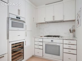 212 Warren Street 17S, New York NY 10282