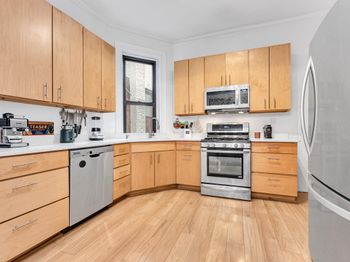 164 Prospect Park W
