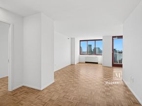 4-74 48th Avenue 35L, Queens NY 11109
