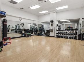4-74 48th Avenue 35L, Queens NY 11109