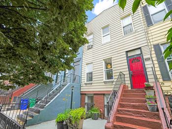 166A Hull Street