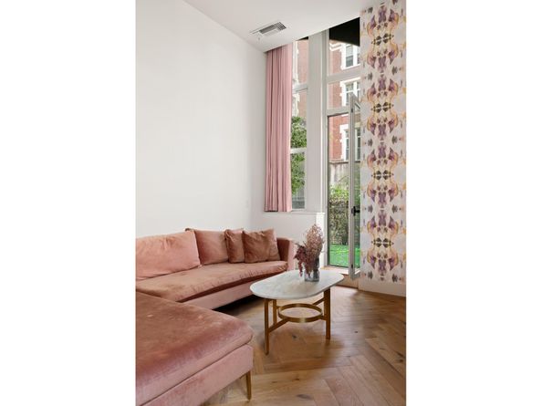 220 West 148th Street 1L, New York NY 10039