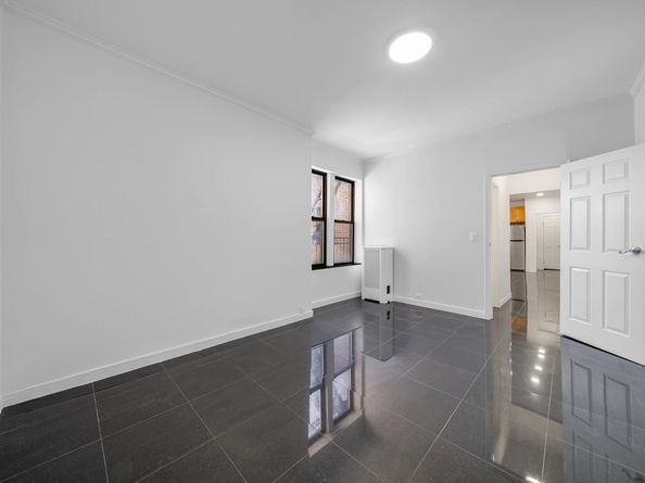 7002 Ridge Boulevard E14, Brooklyn NY 11209