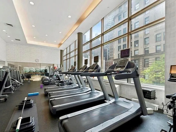 325 5th Avenue 34D, New York NY 10016