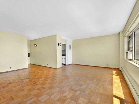 1 Fordham Hill Oval 12C, Bronx NY 10468