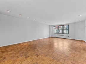 301 East 48th Street 17F, New York NY 10017