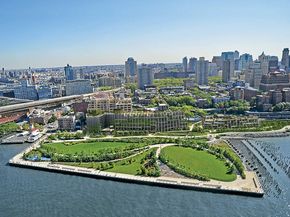 90 Furman Street N805, Brooklyn NY 11201