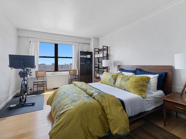 1020 Grand Concourse 12V, Bronx NY 10452
