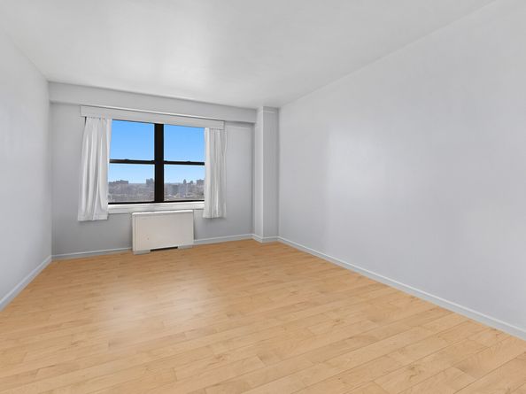 1020 Grand Concourse 12V, Bronx NY 10452