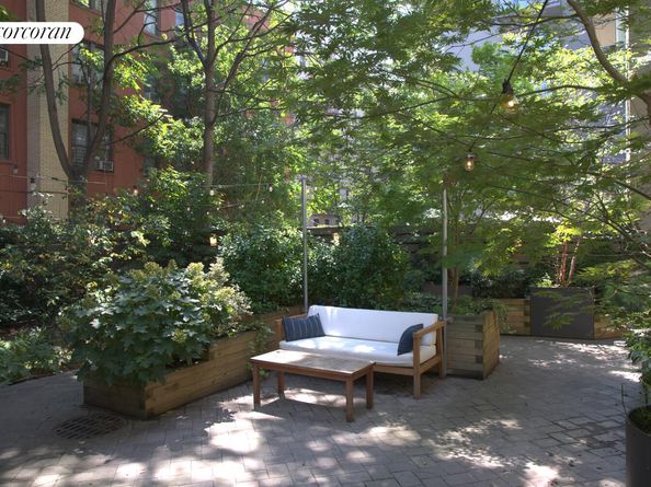15 East 19th Street BD, Brooklyn NY 11226