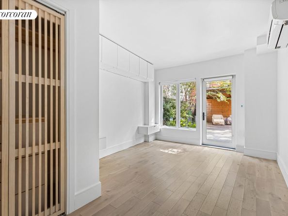15 East 19th Street BD, Brooklyn NY 11226