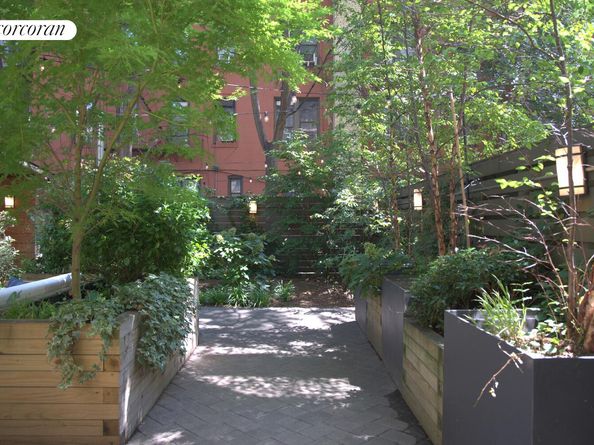 15 East 19th Street BD, Brooklyn NY 11226