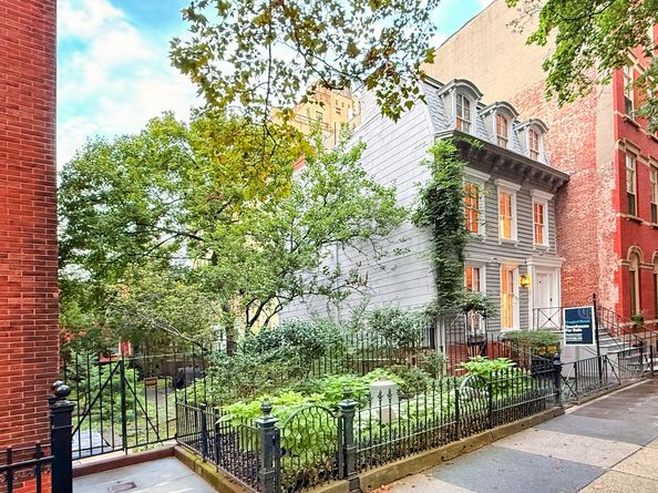 69 Orange Street, Brooklyn NY 11201