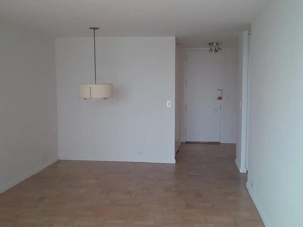 630 1st Avenue 32R, New York NY 10016