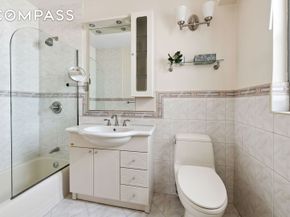 400 East 56th Street 22G, New York NY 10022
