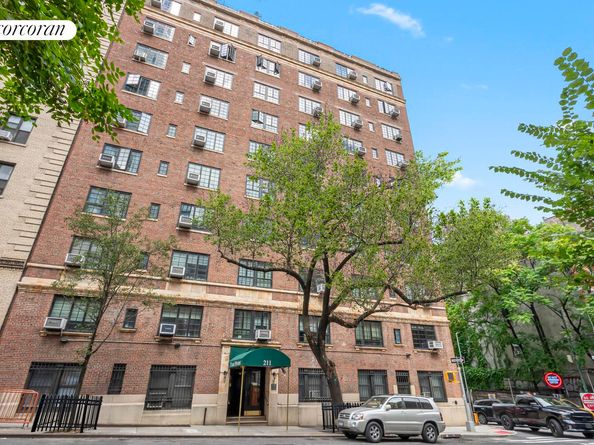 211 East 35th Street 2C, New York NY 10016